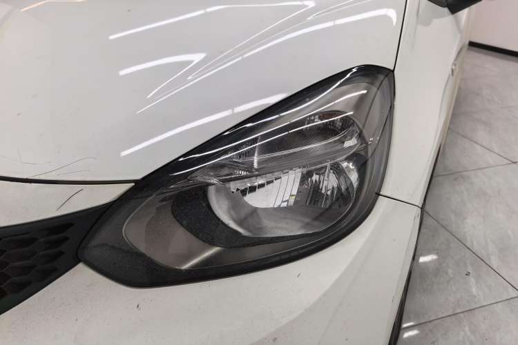 Used Honda Fit 2022 1.5L CVT Trendy Sunroof Edition Left Front Headlight