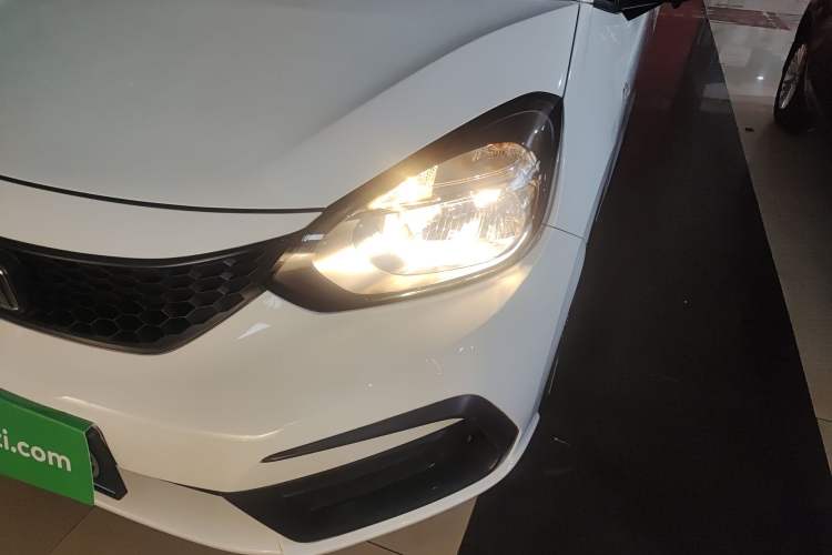 Used Honda Fit 2022 1.5L CVT Trendy Sunroof Edition Left Front Headlight
