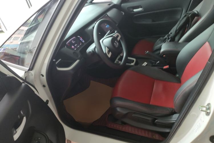 Used Honda Fit 2022 1.5L CVT Trendy Sunroof Edition Left Front Seat
