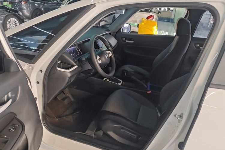 Used Honda Fit 2022 1.5L CVT Trendy Sunroof Edition Left Front Seat