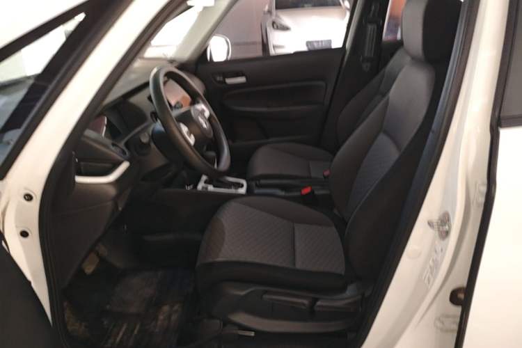 Used Honda Fit 2022 1.5L CVT Trendy Sunroof Edition Left Front Seat