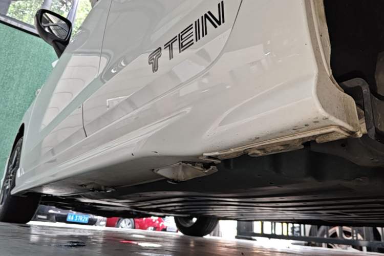 Used Honda Fit 2022 1.5L CVT Acura MUGEN Edition Left Side Sill
