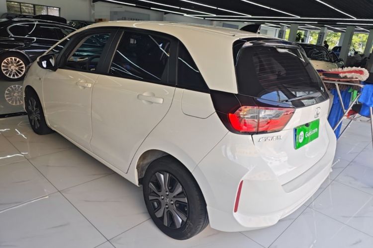 Used Honda Fit 2022 1.5L CVT Trendy Sunroof Edition Rear Left 45 Deg
