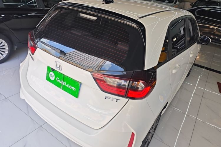 Used Honda Fit 2022 1.5L CVT Trendy Sunroof Edition Rear Right 45 Deg