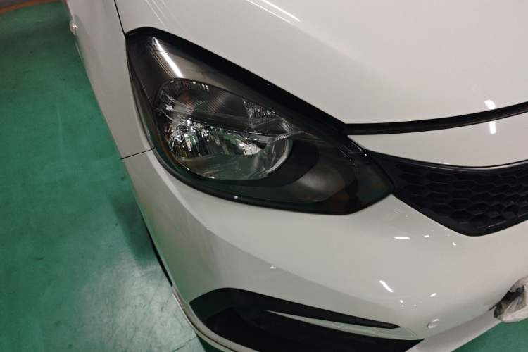 Used Honda Fit 2022 1.5L CVT Trendy Sunroof Edition Right Front Headlight
