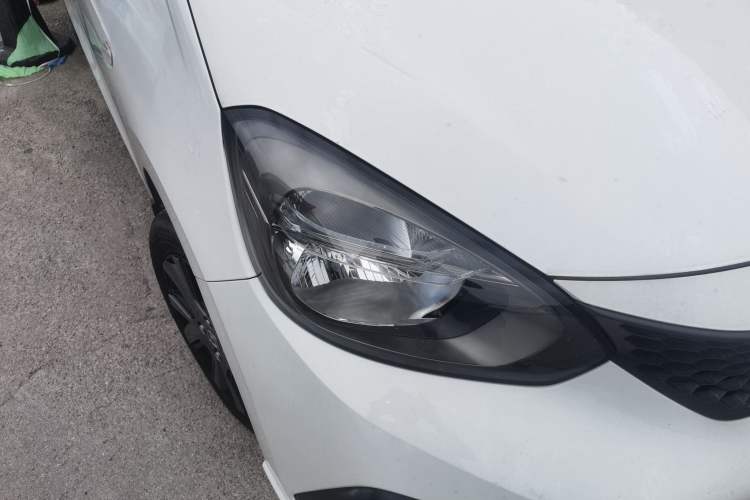 Used Honda Fit 2022 1.5L CVT Trendy Sunroof Edition Right Front Headlight