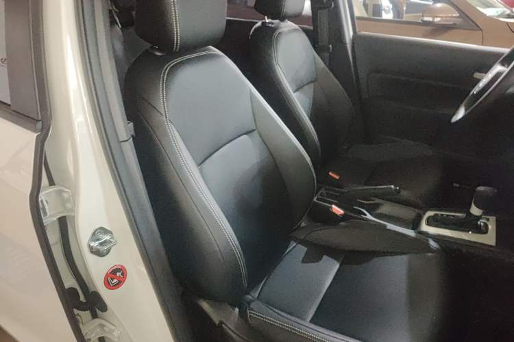Used Honda Fit 2022 1.5L CVT Trendy Sunroof Edition Right Front Seat