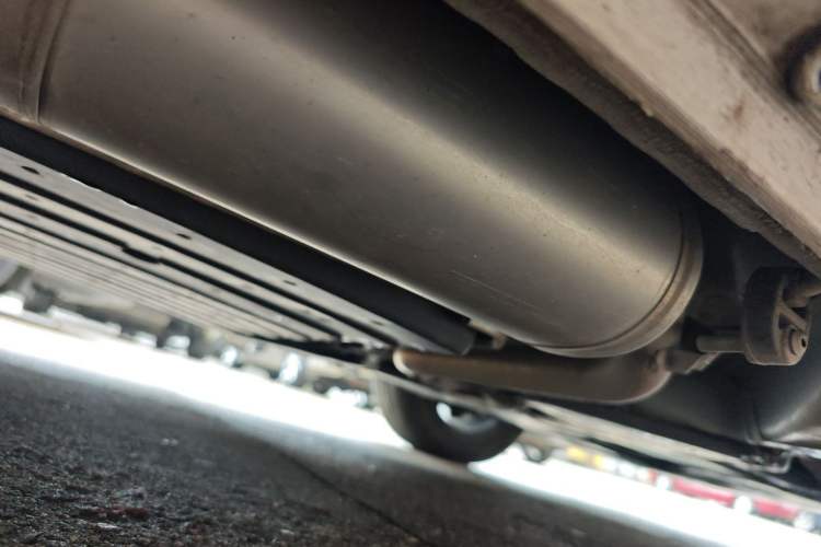 Used Honda Fit 2022 1.5L CVT Trendy Sunroof Edition Right Side Sill