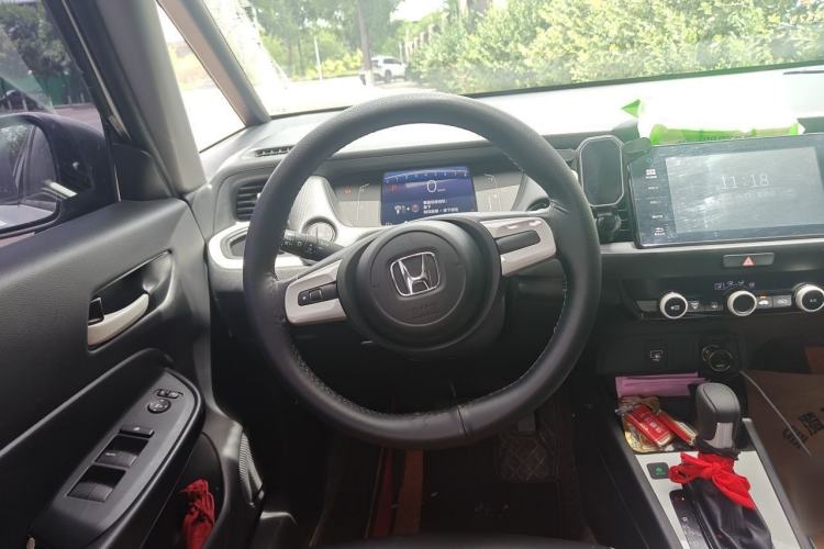 Used Honda Fit 2022 1.5L CVT Trendy Sunroof Edition Steering Wheel