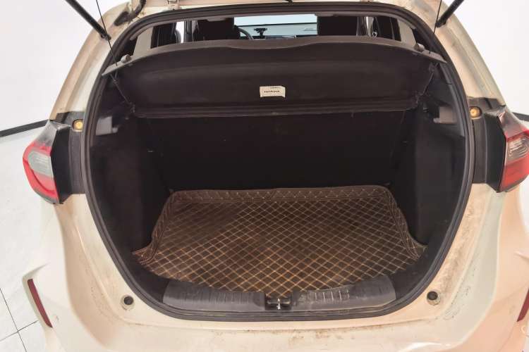 Used Honda Fit 2022 1.5L CVT Trendy Sunroof Edition Trunk