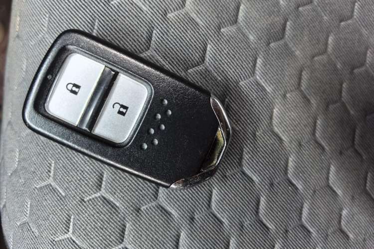 Used Honda Fit 2022 1.5L CVT Trendy Sunroof Edition Vehicle Key