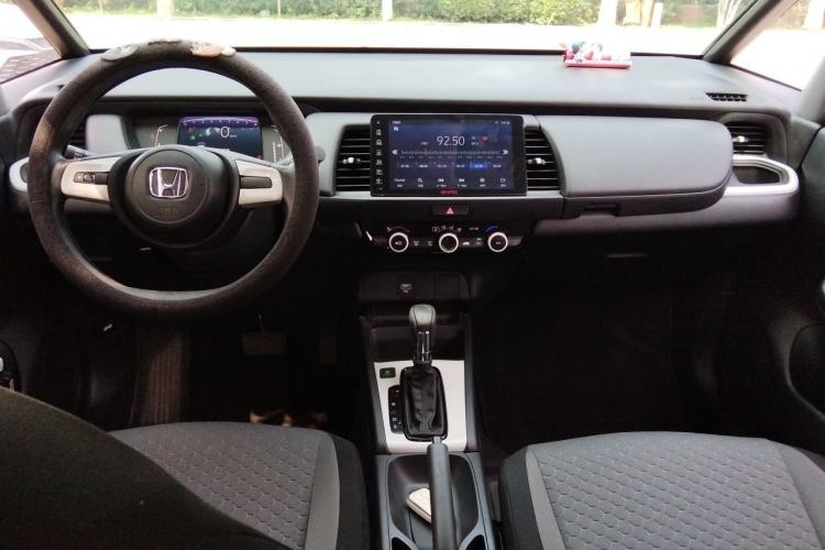 Used Honda Fit 2023 1.5L CVT Trend Edition Center Console