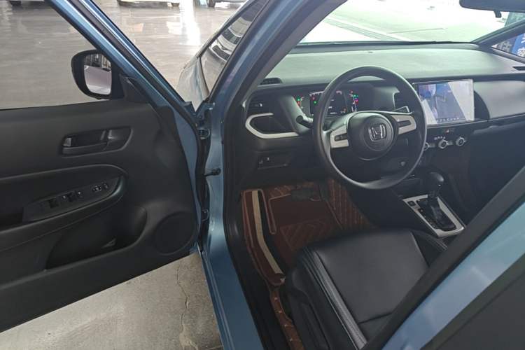Used Honda Fit 2023 1.5L CVT Trend Edition Driver Seat