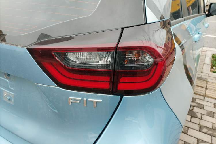 Used Honda Fit 2023 1.5L CVT Trend Edition Exterior 3