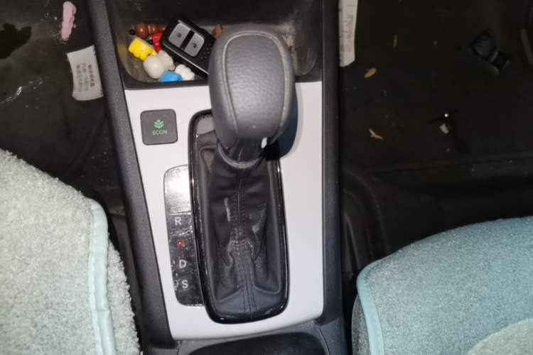 Used Honda Fit 2023 1.5L CVT Trend Edition Gear Lever