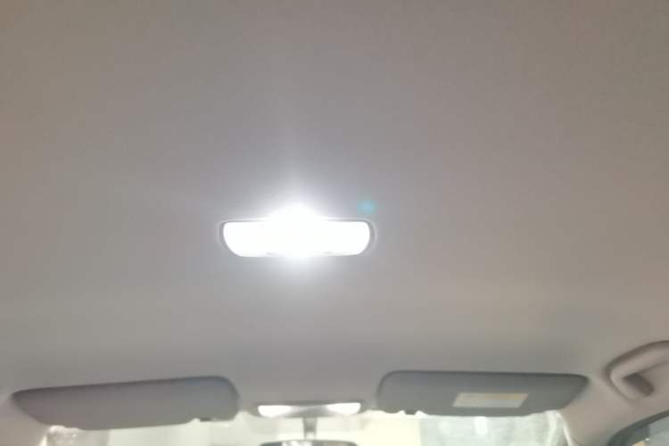Used Honda Fit 2023 1.5L CVT Trend Edition Headliner