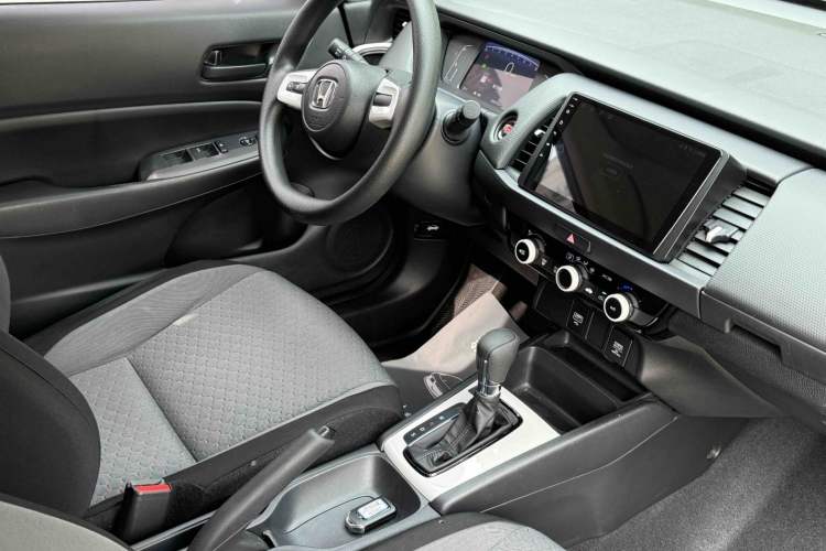 Used Honda Fit 2023 1.5L CVT Trend Edition Interior 3