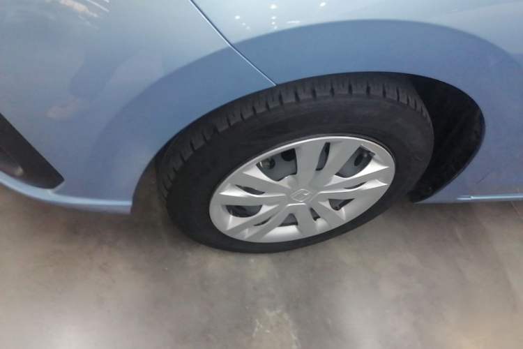 Used Honda Fit 2023 1.5L CVT Trend Edition Left Front Wheel Hub