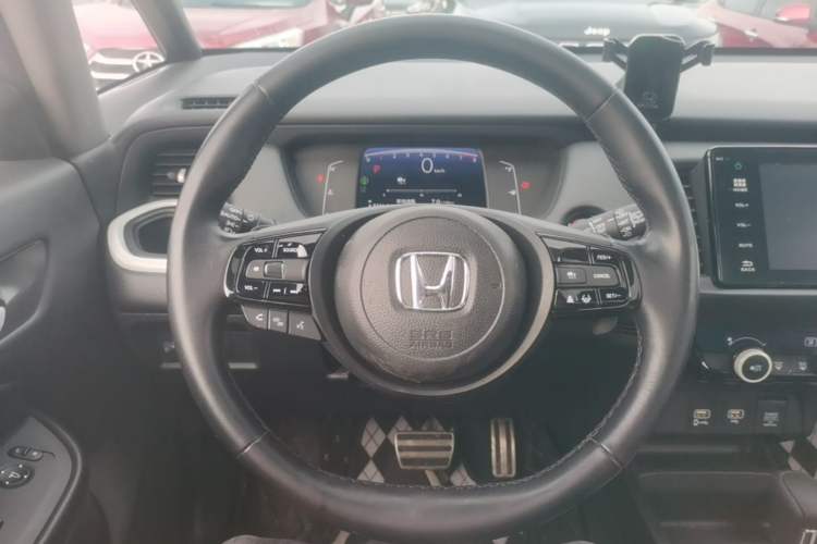 Used Honda Fit 2023 1.5L CVT Trendy Runner Pro Edition Steering Wheel