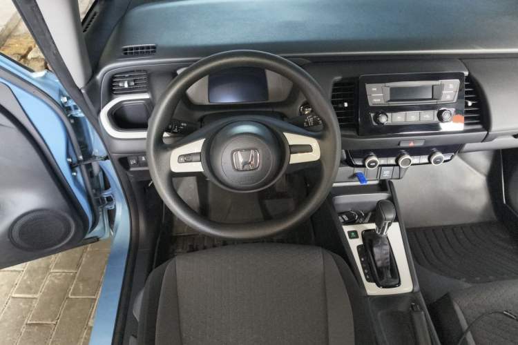 Used Honda Fit 2023 1.5L CVT Trend Edition Steering Wheel
