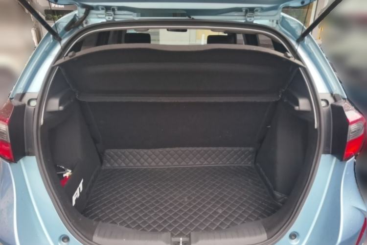 Used Honda Fit 2023 1.5L CVT Trend Edition Trunk