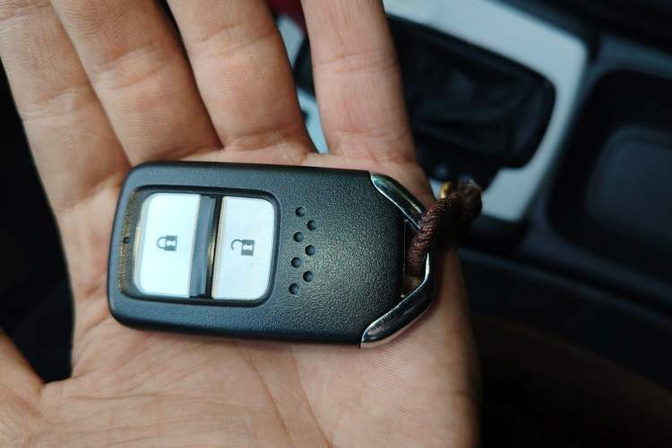 Used Honda Fit 2023 1.5L CVT Trend Edition Vehicle Key