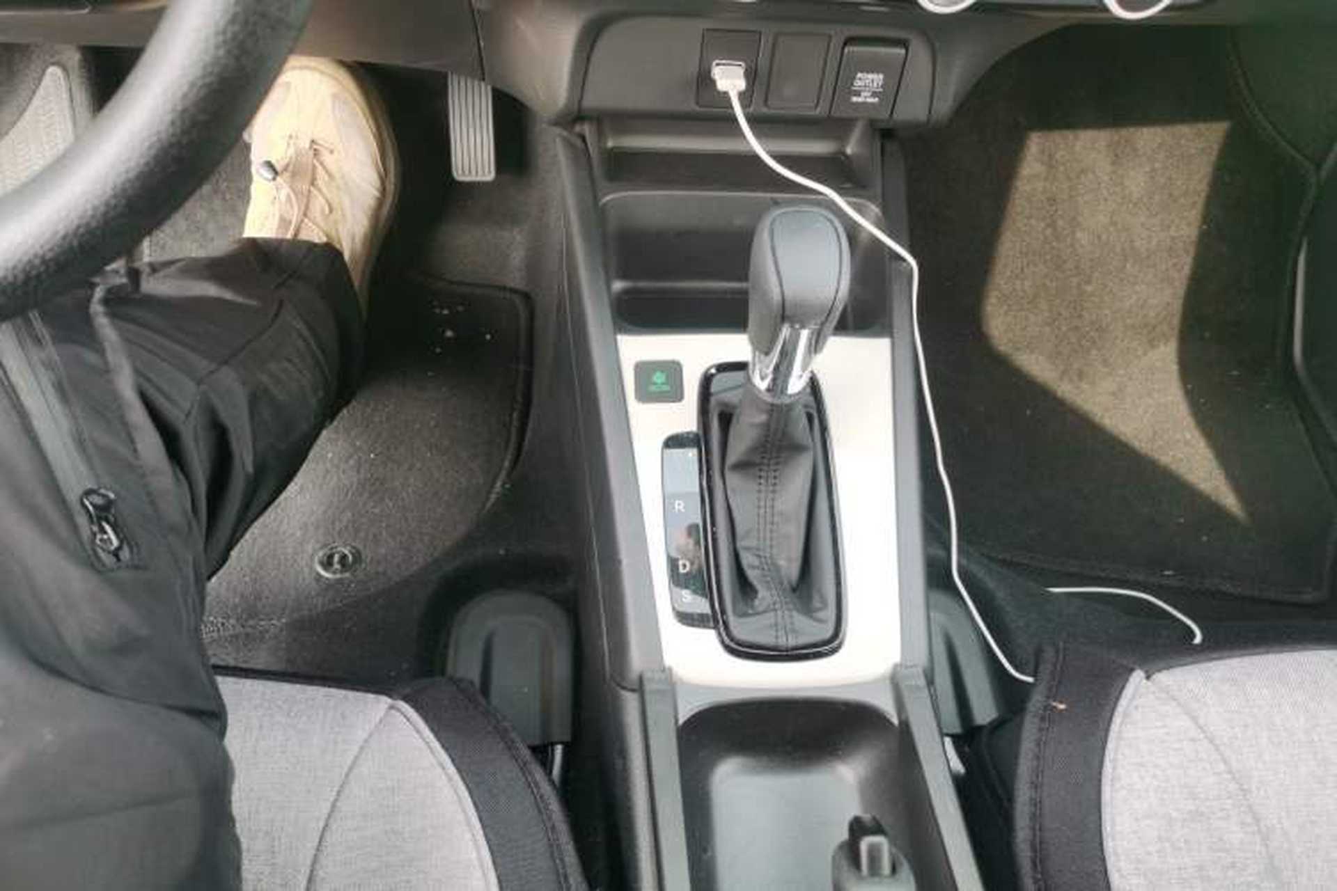 Used Honda Fit 2023 1.5L CVT Trend Edition Gear Lever