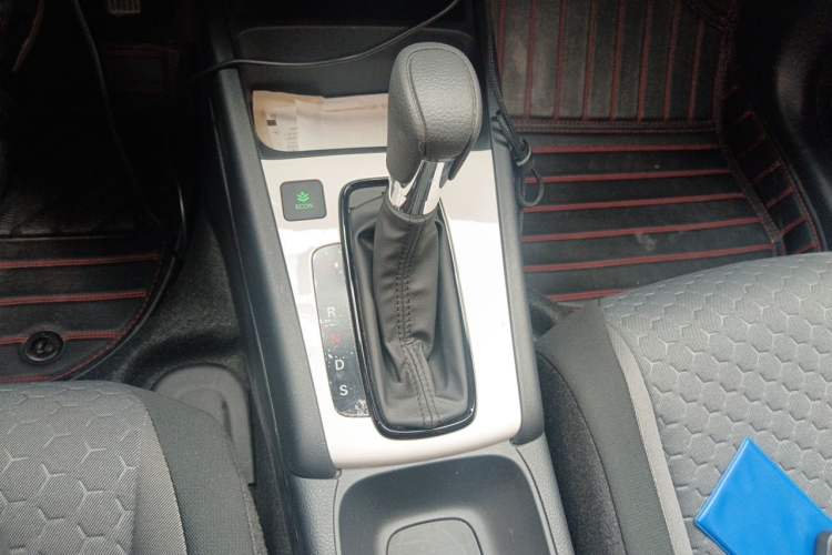 Used Honda Fit 2023 1.5L CVT Trend Edition Gear Lever