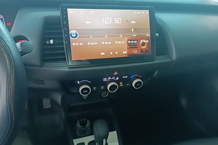 Used Honda Fit 2023 1.5L CVT Trend Edition Audio And AC Panel