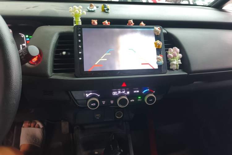 Used Honda Fit 2023 1.5L CVT Trend Edition Audio And AC Panel
