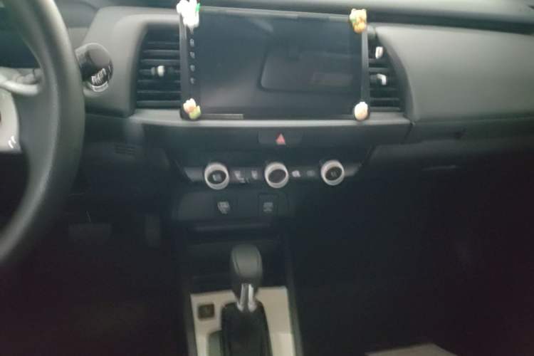 Used Honda Fit 2023 1.5L CVT Trend Edition Audio And AC Panel