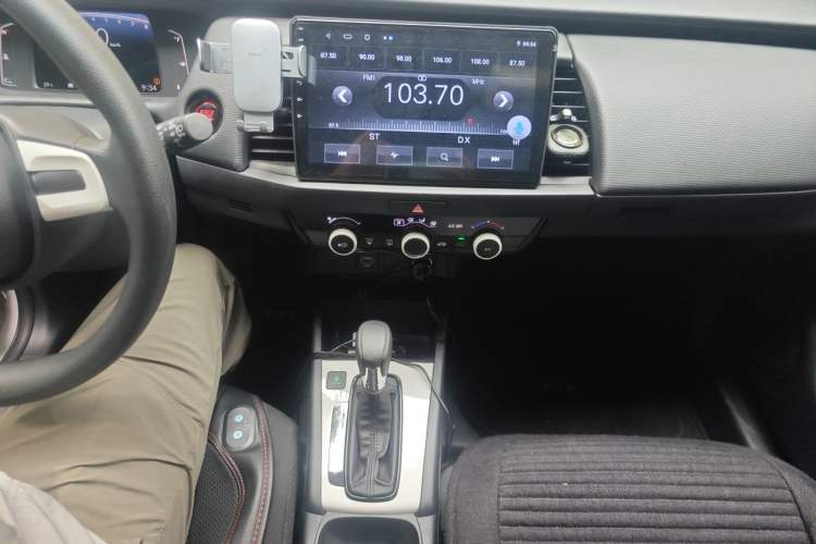 Used Honda Fit 2023 1.5L CVT Trend Edition Audio And AC Panel