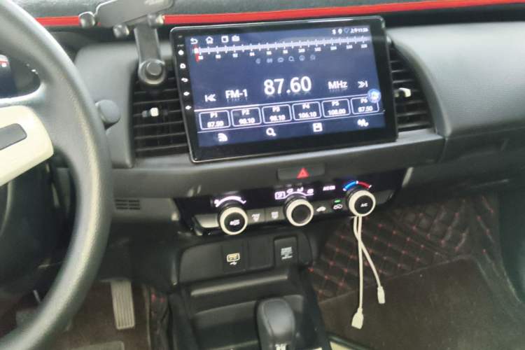 Used Honda Fit 2023 1.5L CVT Trend Edition Audio And AC Panel
