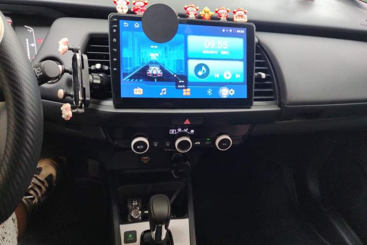 Used Honda Fit 2023 1.5L CVT Trendy Sports Edition Audio And AC Panel