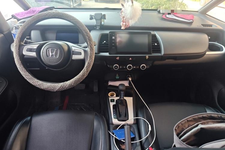 Used Honda Fit 2023 1.5L CVT Trend Edition Center Console