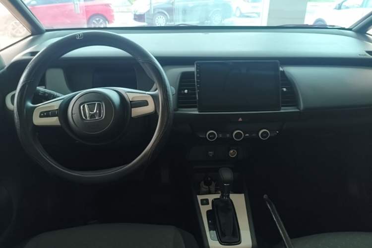 Used Honda Fit 2023 1.5L CVT Trend Edition Center Console