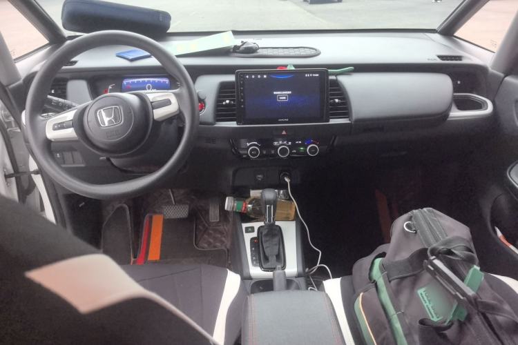 Used Honda Fit 2023 1.5L CVT Trend Edition Center Console
