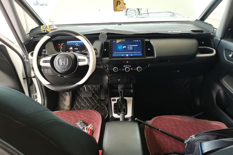 Used Honda Fit 2023 1.5L CVT Trend Edition Center Console