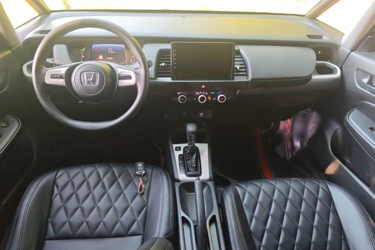 Used Honda Fit 2023 1.5L CVT Trend Edition Center Console