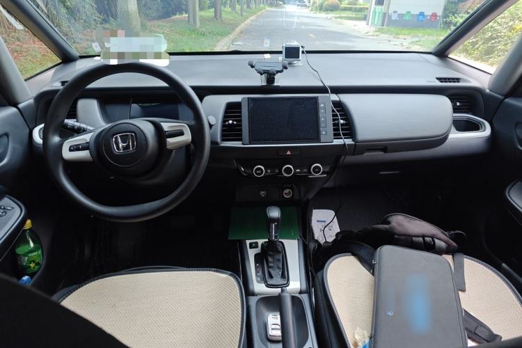 Used Honda Fit 2023 1.5L CVT Trend Edition Center Console