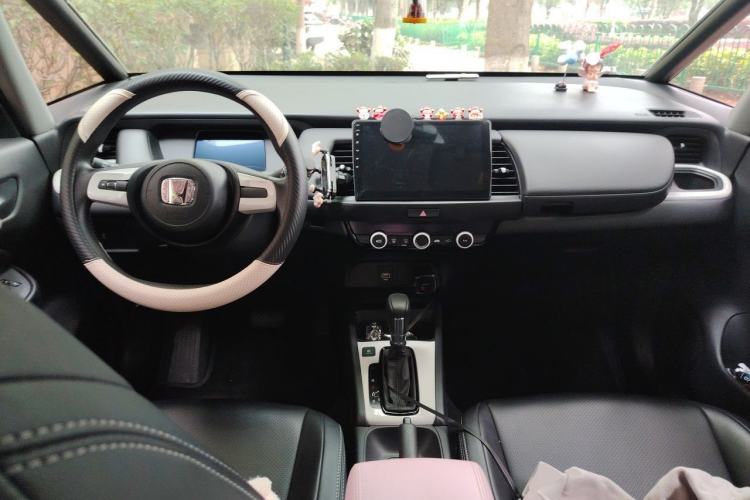 Used Honda Fit 2023 1.5L CVT Trendy Sports Edition Center Console