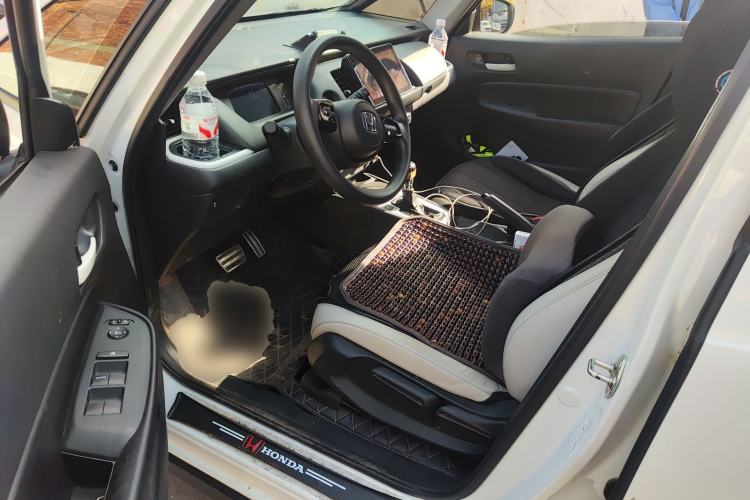 Used Honda Fit 2023 1.5L CVT Trendy Sports Edition Driver Seat