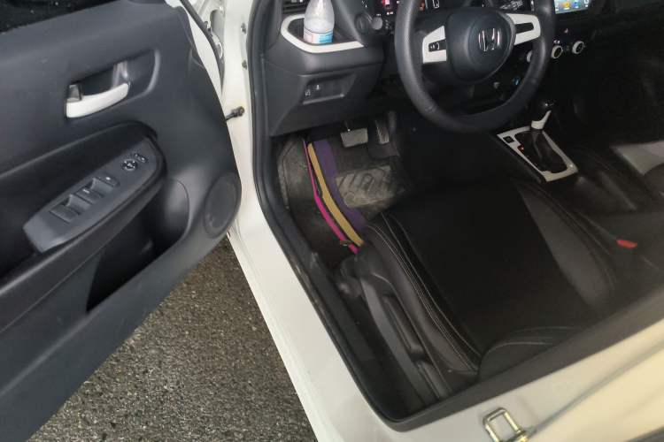 Used Honda Fit 2023 1.5L CVT Trend Edition Driver Seat