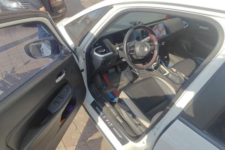 Used Honda Fit 2023 1.5L CVT Chao Yue Max Edition Driver Seat