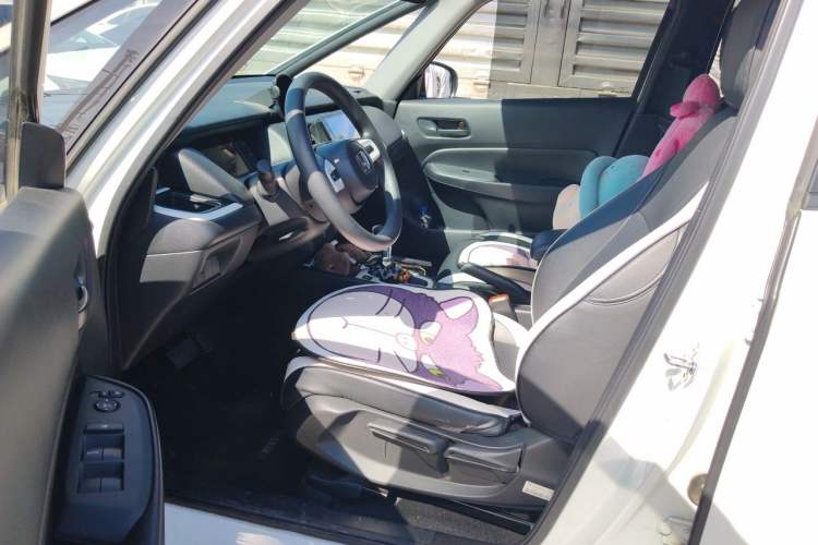 Used Honda Fit 2023 1.5L CVT Trend Edition Driver Seat