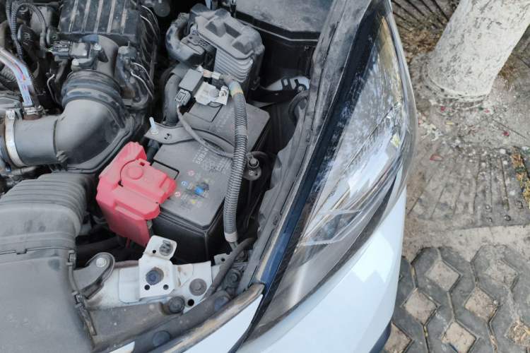 Used Honda Fit 2023 1.5L CVT Trend Edition Engine Bay Left