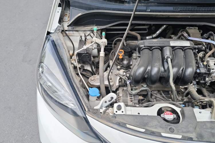Used Honda Fit 2023 1.5L CVT Trend Edition Engine Bay Right