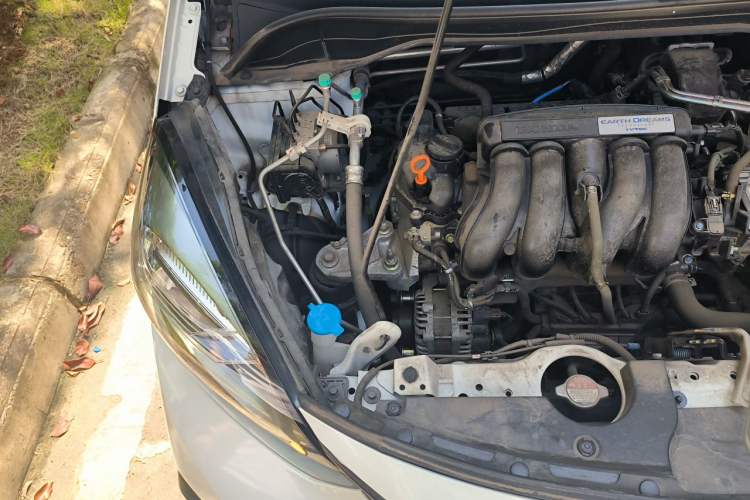 Used Honda Fit 2023 1.5L CVT Trend Edition Engine Bay Right