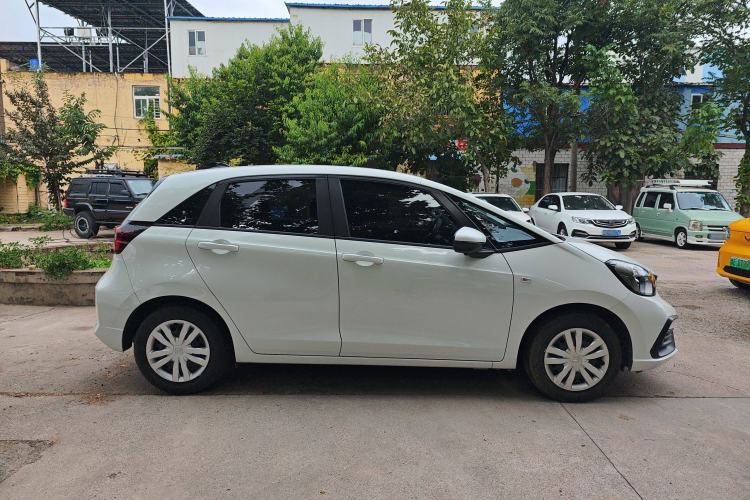 Used Honda Fit 2023 1.5L CVT Trend Edition Exterior 2