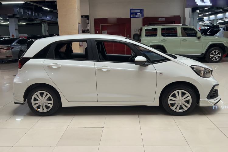 Used Honda Fit 2023 1.5L CVT Trend Edition Exterior 2